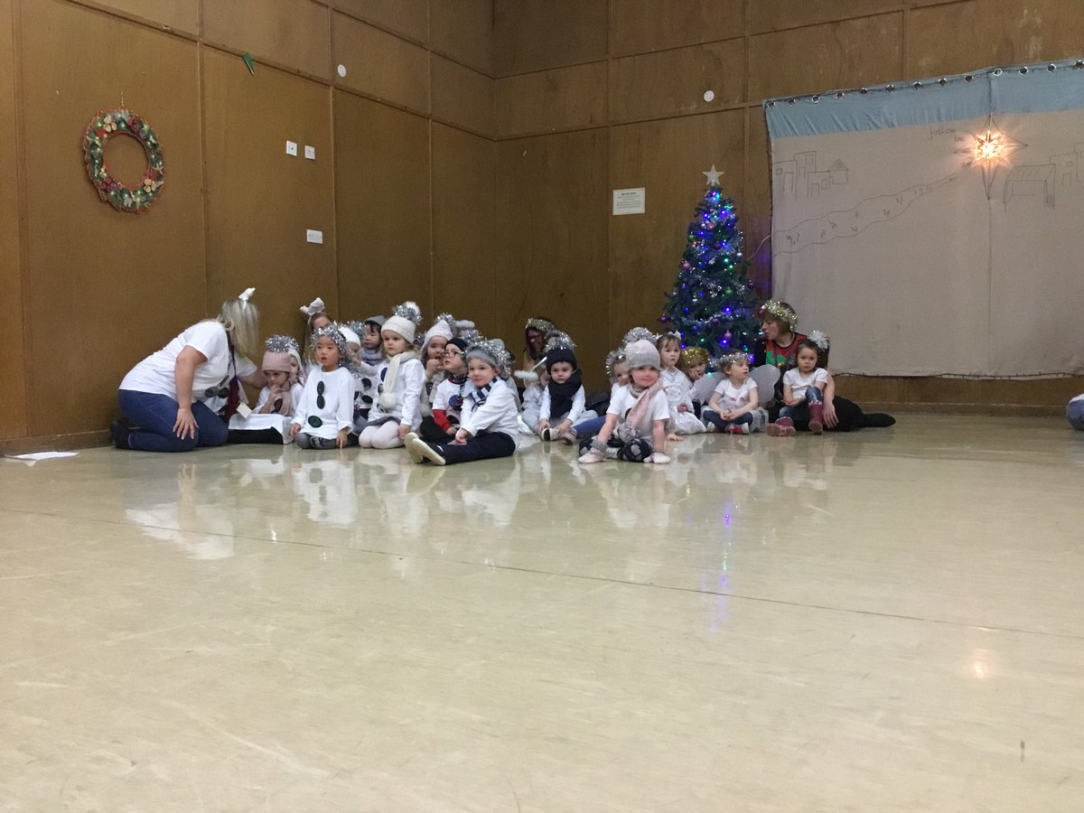 BudhillC's tweet photo. The Callywoods Christmas Showcase https://t.co/DfAEEBZab4