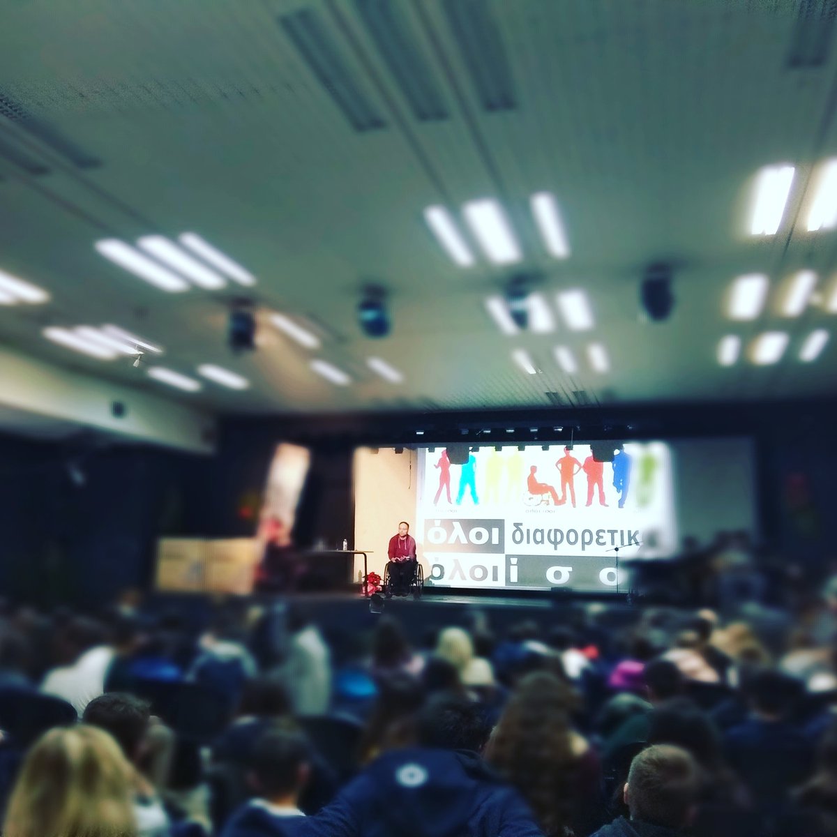 skepassociation's tweet photo. Βρισκόμαστε σήμερα στο Δημαρχείο της Καισαριανής όπου υλοποιούμε εκπαιδευτικό πρόγραμμα με 120 μαθητές του 1ου Γυμνασίου Καισαριανής, στο πλαίσιο του προγράμματος της μαθητικής τους ομάδας "Γίνε ενεργός πολίτης!"
#skep #SNFGrant #DisabilityAwarenessPrograms #schools #diversity https://t.co/tfJxTqVmm2