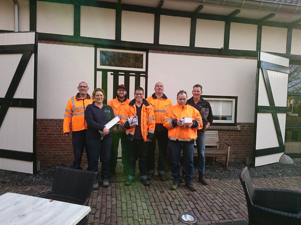 Groenmedewerkers de Blaak in het zonnetje tilburgsekoerier.nl/wijknieuws/gro… #Tilburg