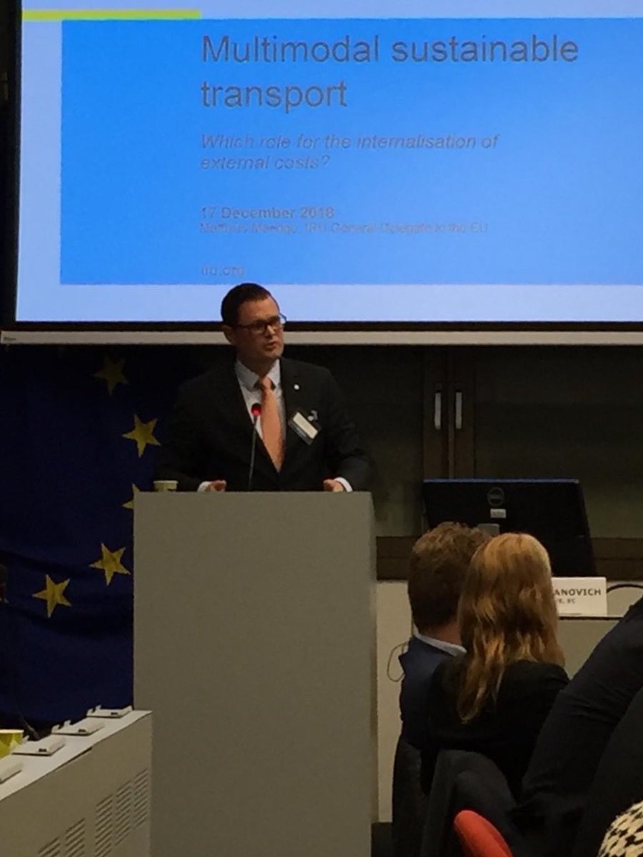 MaedgeMatthias's tweet photo. We need to stop talking about modal shift, increasing charges do not change demand. In a true #multimodal system, all modes must be able to innovate and increase their efficiency. #EUMultimodalityYear #EUTransport @the_IRU https://t.co/0jWnrFJNBi