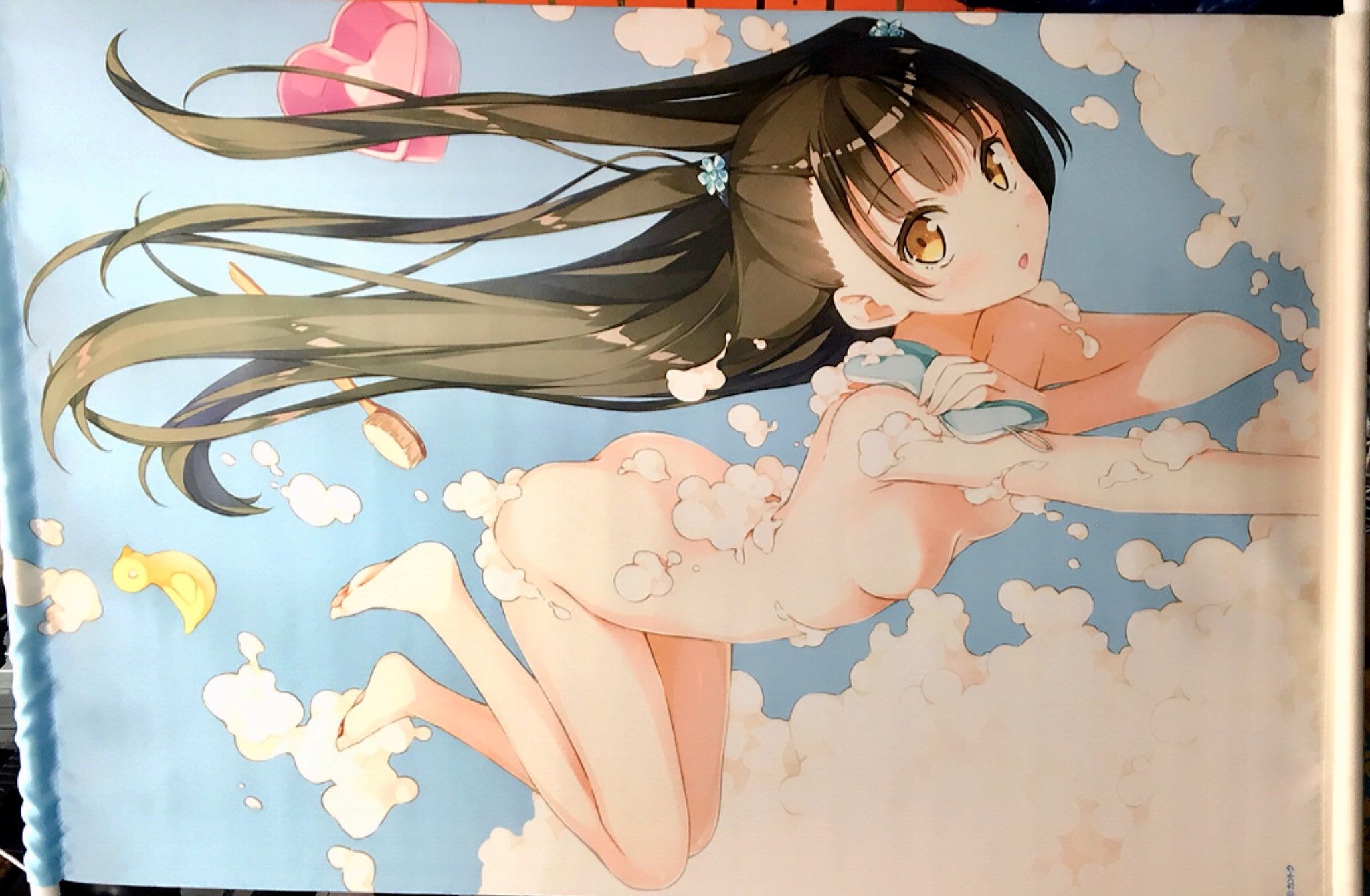 Miekun カントク先生のタペストリー 渚ちゃんとしずくちゃん ラムネ色の恋 花畑 バスタイム のb2タペストリー T Co Yc7hwu5trh Twitter