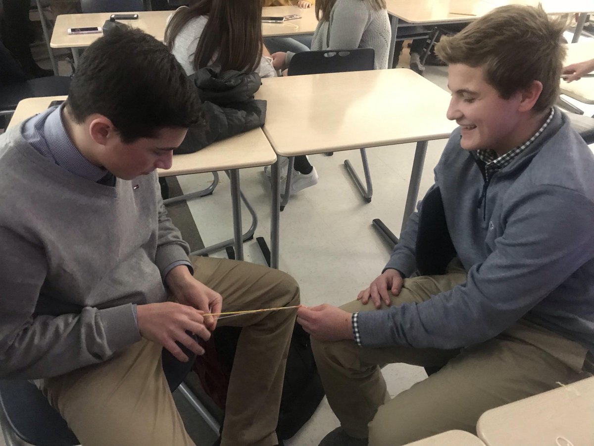 FHS_40Percent's tweet photo. The 40% Club joined forced with the Swim Team to create handmade bracelets in honor of a former student (FHS Swim Team) who sadly passed away earlier this year. We will give these away at the first Franklin home swim meet this Friday evening. She would have loved this! https://t.co/Cusq9NjJwr