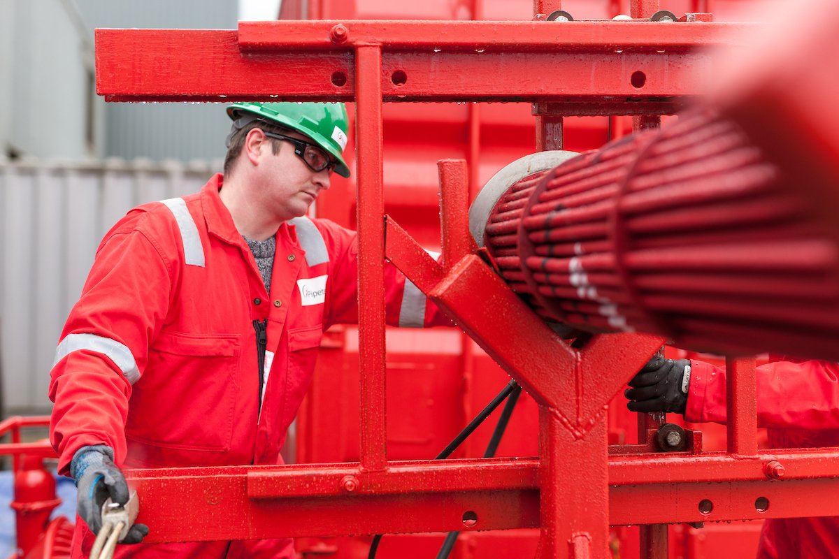 scotent's tweet photo. We need your help to better understand the #oilandgas landscape. 

Participate in our annual #international survey led by @chambertalk https://t.co/179z4M1DpH https://t.co/9I8c80Z4iL