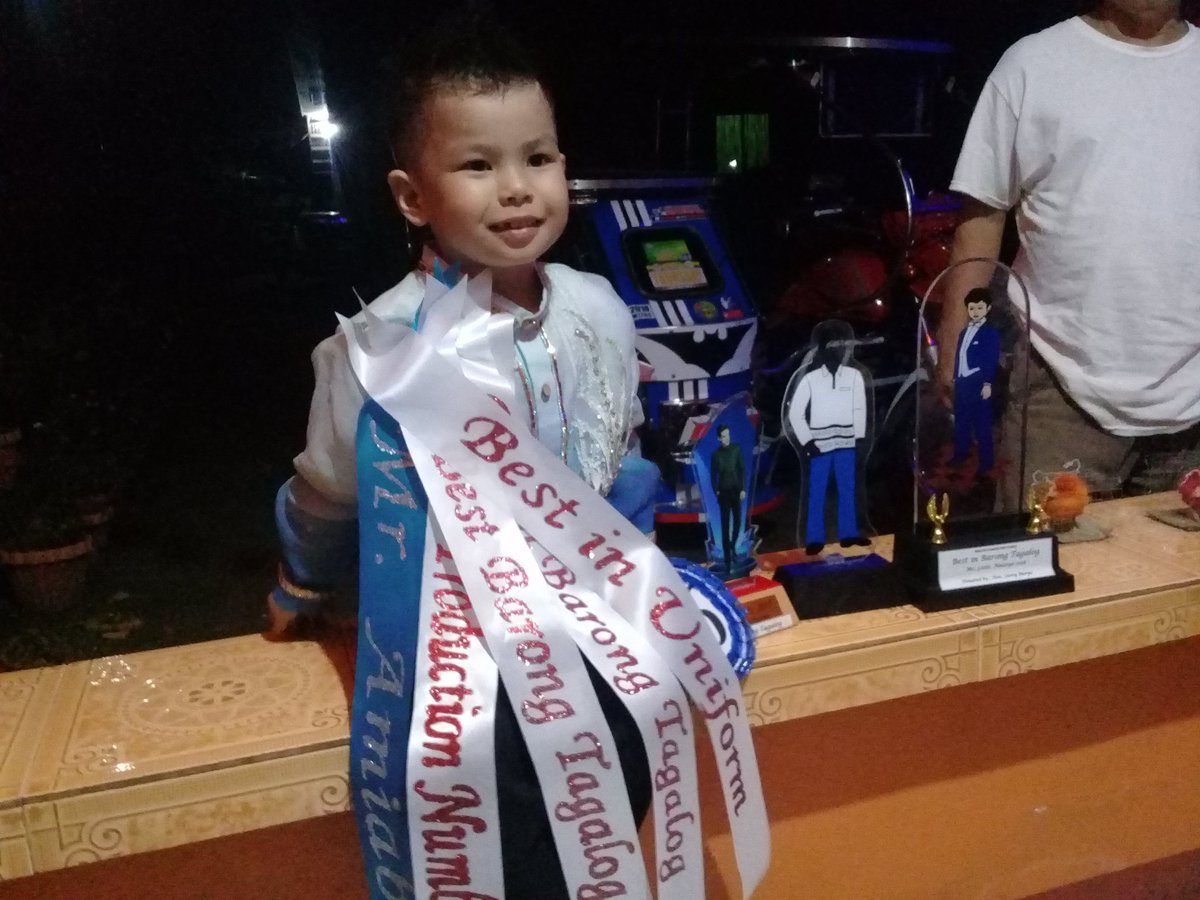 dchvz_syd's tweet photo. Congrats my little man.😍
#BestInBarong
#BestBarongTagalog
#BestInUniform
#BestInProductionNumber
#MrAmiatic
Hakot award sya😍😍😘 https://t.co/EY0gYgBLF2