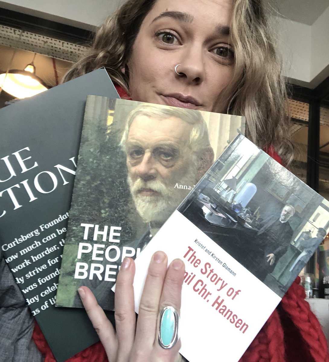 alexbrewrofbeer's tweet image. Today kids, we are learning more about the isolation of lager yeast. Thanks to the Carlsberg Foundation for sending these!! 💚#carlsbergfoundation 
#schoolsinsession #lageryeast #likepow