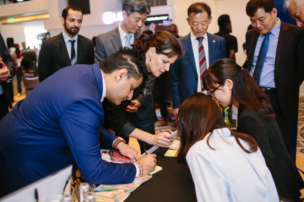 KotraNairobi's tweet photo. Thanks again to everyone, from the visitors to the exhibitors, who helped make this #1st #Korea Fair of its kind in #Nairobi a swinging success! Can't wait until we can bring you an even better fair showcasing premium consumer goods! #KoreaFairNairobi https://t.co/Iau56FUCR7