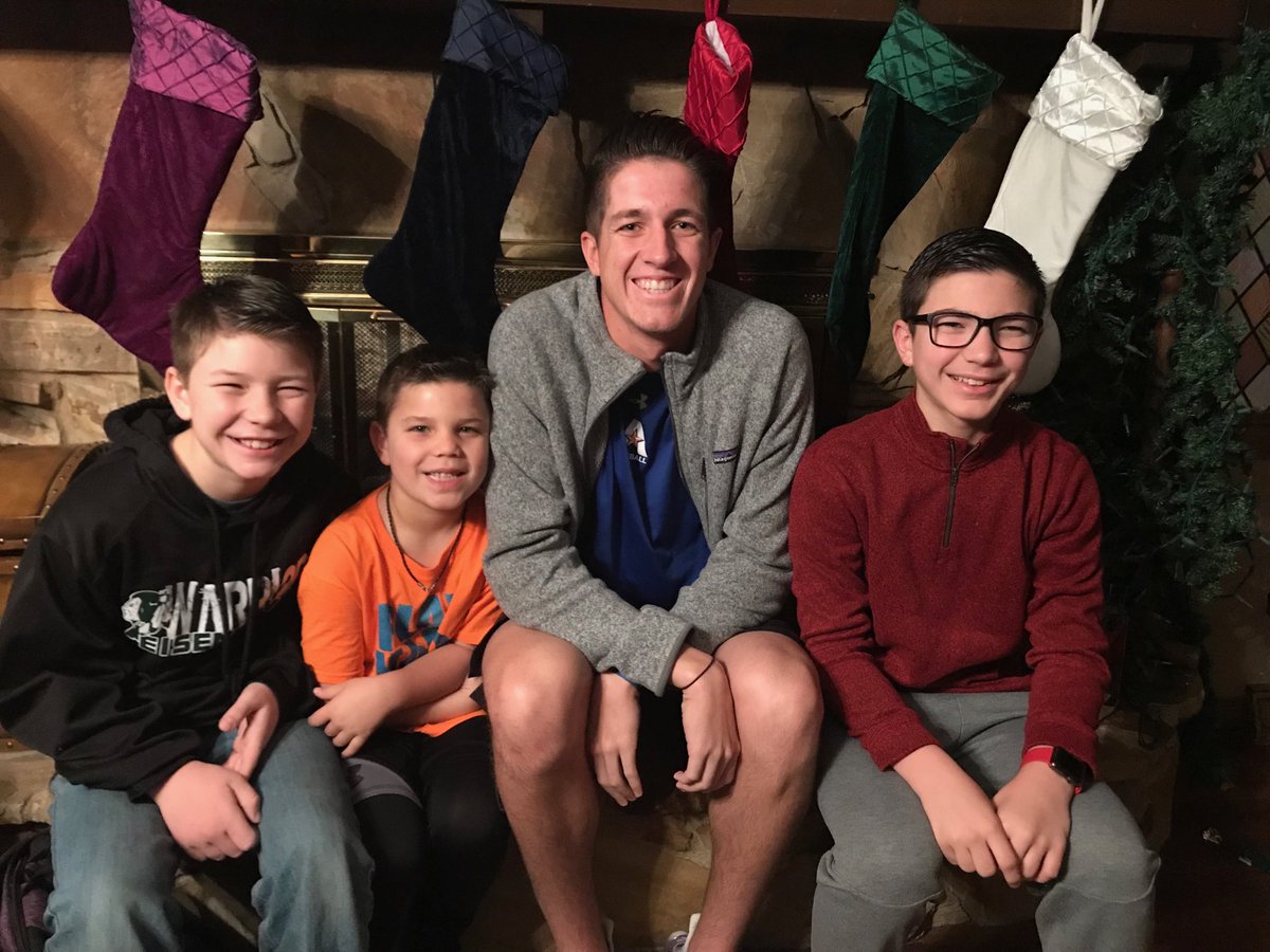 AshleyKappelman's tweet photo. One Christmas wish granted...a visit from Dylan!  He will forever be part of the family! https://t.co/q8y1HXqMB3