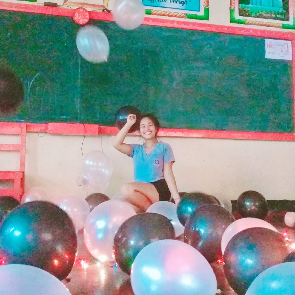 MaeHijada's tweet photo. B A L L O N P A R T Y https://t.co/GQHQS7HDHt