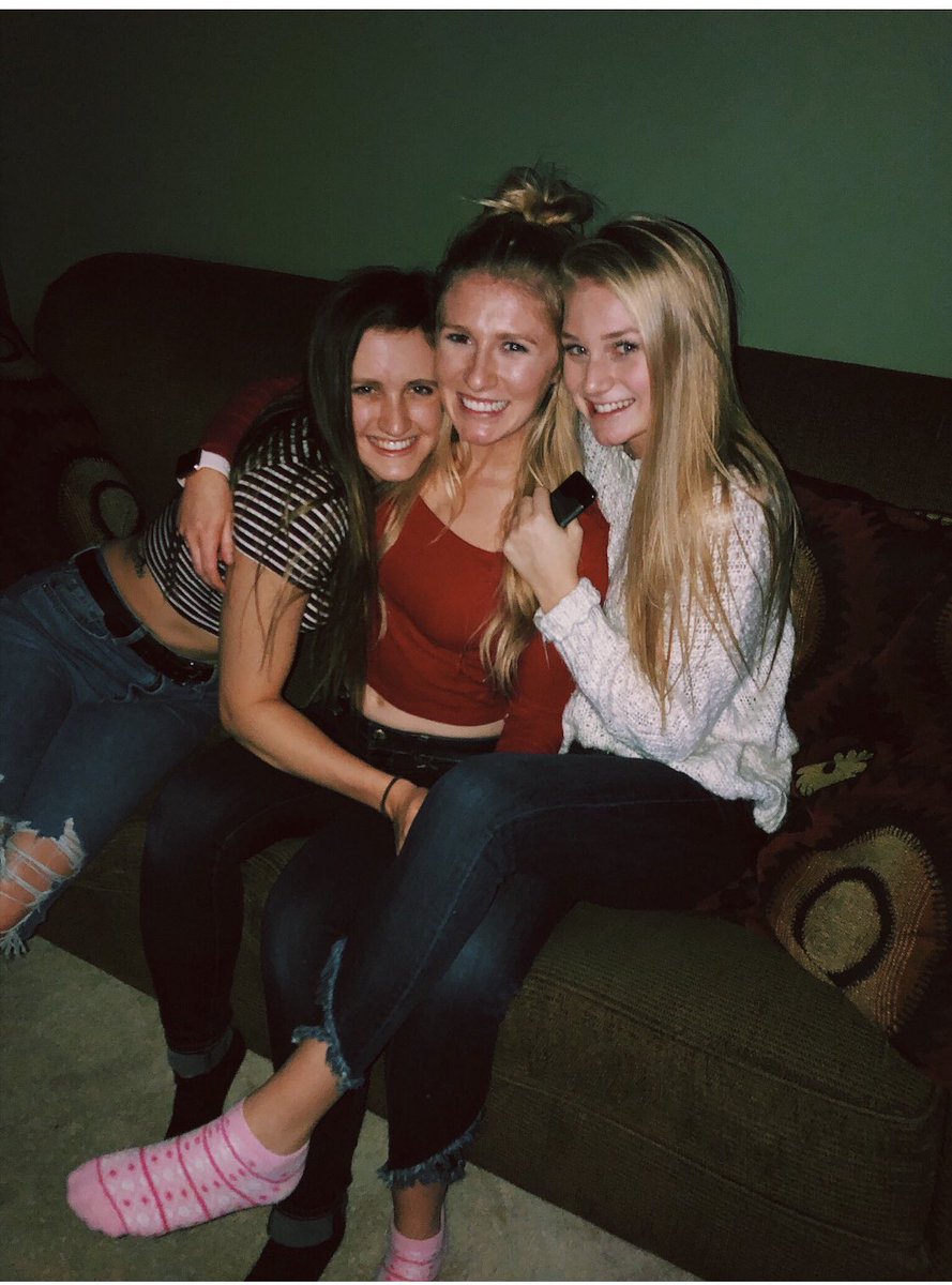 EmmaPawlik's tweet photo. HAPPY BIRTHDAY TO ONE OF MY ABSOLUTE FAVS😍🤩 i'm so thankful for you and our many fun times together, thanks for showing me around IU and always letting me stay in your dorm!! i love you so much i hope today is the best day ever❤️❤️❤️ #cecee https://t.co/WpAYsqxyfm