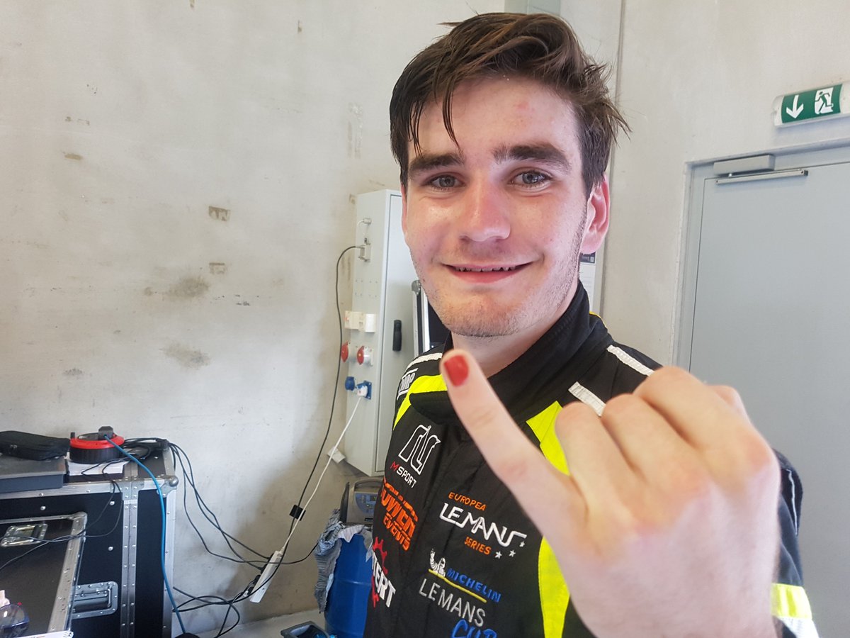 RLRMSPORT's tweet photo. #RLRReflects: @RLRMSPORT was #tickledpink by its second @EuropeanLMS win of 2018. @JobvanUitert surged from P3 to P1 into T1, only for a well-timed SC to give #RLRMSport a 1m17s lead, which John Farano and @robgarofall successfully managed - https://t.co/M6hdSU2iHe #ELMS18 #4HRBR https://t.co/TkVst0xuI0