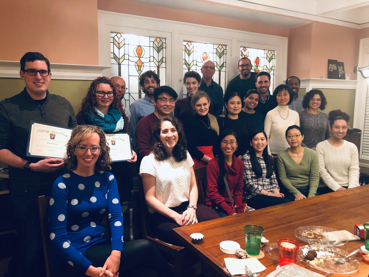 CArnoldMD's tweet image. Because nothing beats inspiring trainees. 
Because we were all new faculty once.
Because giving to others makes the world go round.
Just because.
#PSIG #FASTPath holiday party at Dr. Chung's @dermpathgal planned by the #PSIG family, Dr. Chung, &amp;amp; @DrEze_Pathology