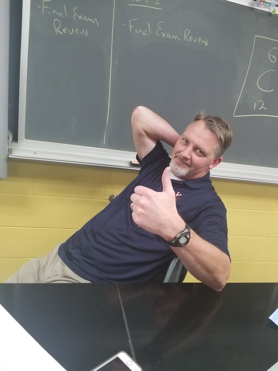 Eli_Elkins21's tweet image. 1,000 retweets we dont have to take the A.P. bio final #Retweet