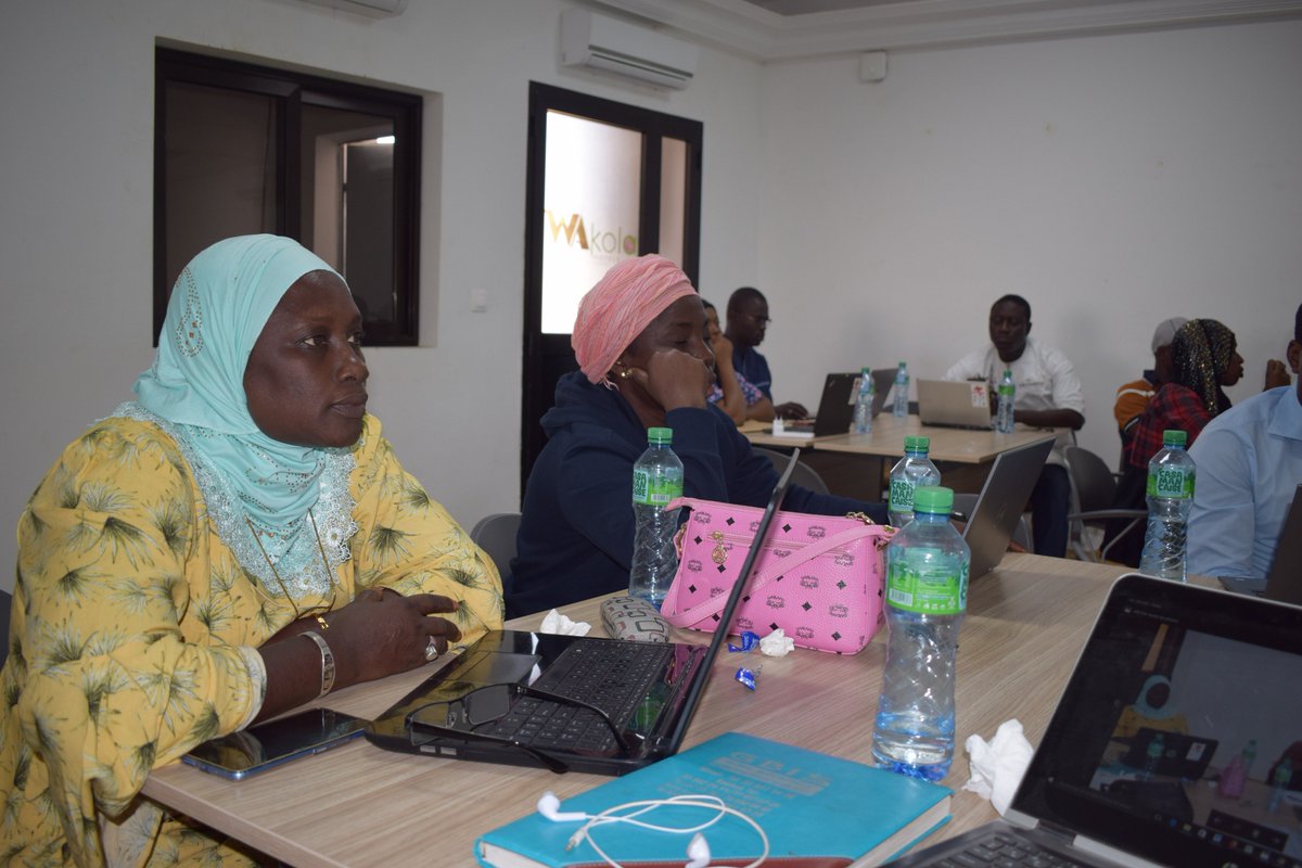 COCOGEP1's tweet photo. L’intérêt du COCOGEP et de son partenaire @ActionaidSN pour les semences paysannes d’une part réside dans le fait que les modes de production........
Un rapport sera partagé avec les acteurs nationaux à Dakar ce 18 décembre https://t.co/Vg0joyZmie