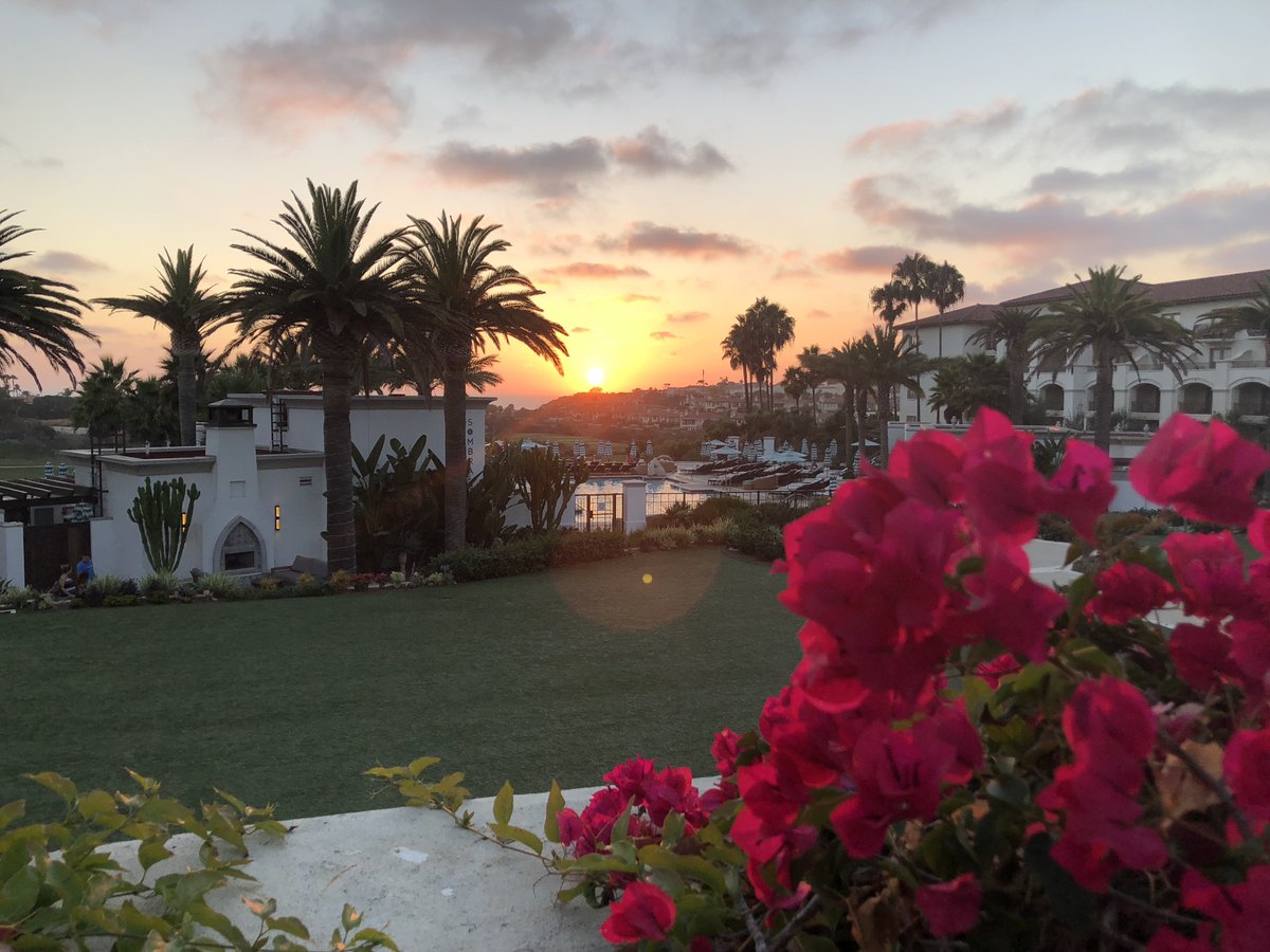 LAParentMag's tweet photo. The Monarch Beach Resort in Dana Point was the perfect #weekendgetaway for L.A. Parent's @ElenaEpstein Epstein and her daughter.

Read more of her #BeyondLA story here: https://t.co/iixoHUwPUJ https://t.co/V3J2obHBud
