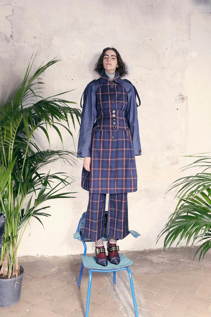 balciceren72's tweet photo. MetalMag January
Hair:Özlem Tekin
Makeup:Fezi Altun
Photo by: Joanne Kohen
Styling by: Ceren Kalkan
Model: Sue Smith https://t.co/ppSrya48jv