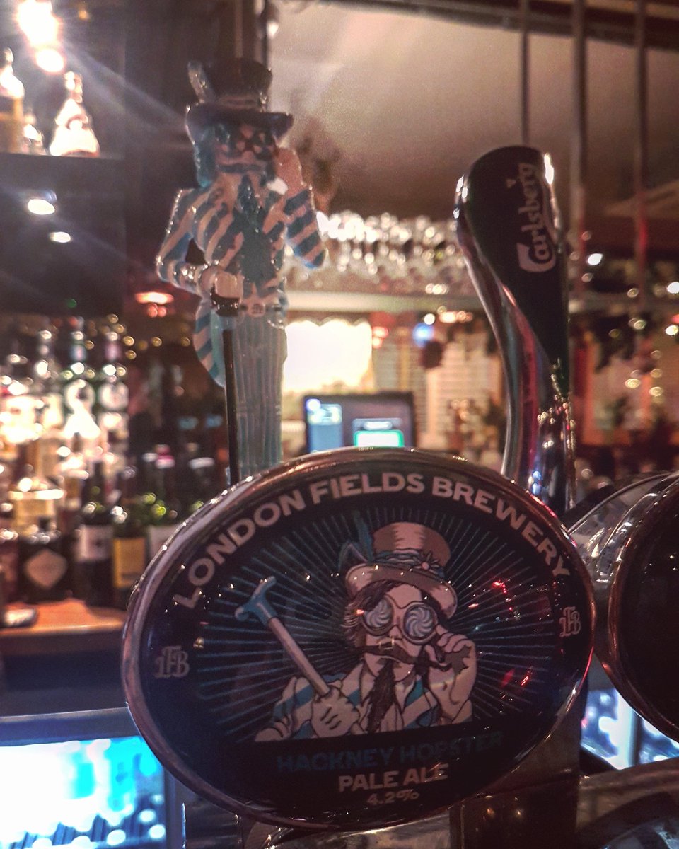 TheDriverLDN's tweet photo. What a handsome looking guy, come and try our newest pale ale on tap, the Hackney Hopster.
.
#PaleAle #Gastropub #NewIn #HackneyHopster #AlesOfLondon #Kingscross #Thedriverldn https://t.co/Y17hy3bkbb