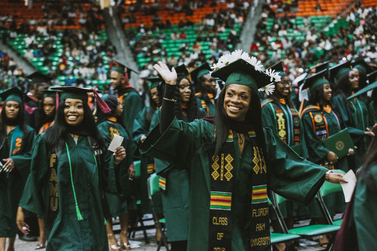 FAMUSJGC82's tweet photo. #SJGCGraduates #TheBestIsYetToCome https://t.co/okIaOm5LD6