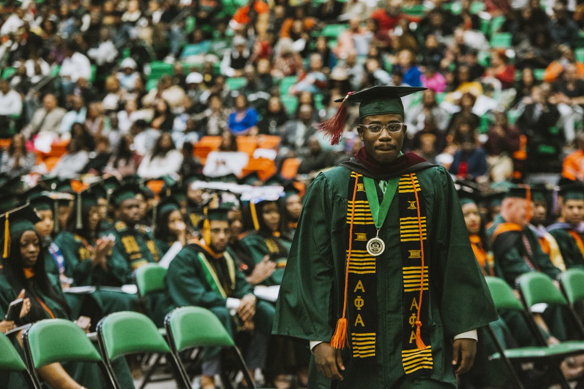 FAMUSJGC82's tweet photo. #SJGCGraduates #TheBestIsYetToCome https://t.co/RdgYKDHZLP