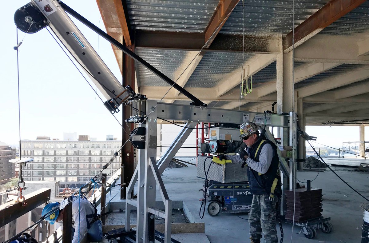 SpiderStaging's tweet photo. With a capacity of 2,000 lbs, the Spider Glazier 2200 can lift and precisely position large, delicate curtain wall panels with swift speed and optimal code compliance. Learn more at https://t.co/XlXnhq4Wwg and call us at 877-774-3370 to rent one today! https://t.co/A3XEgtYbCC