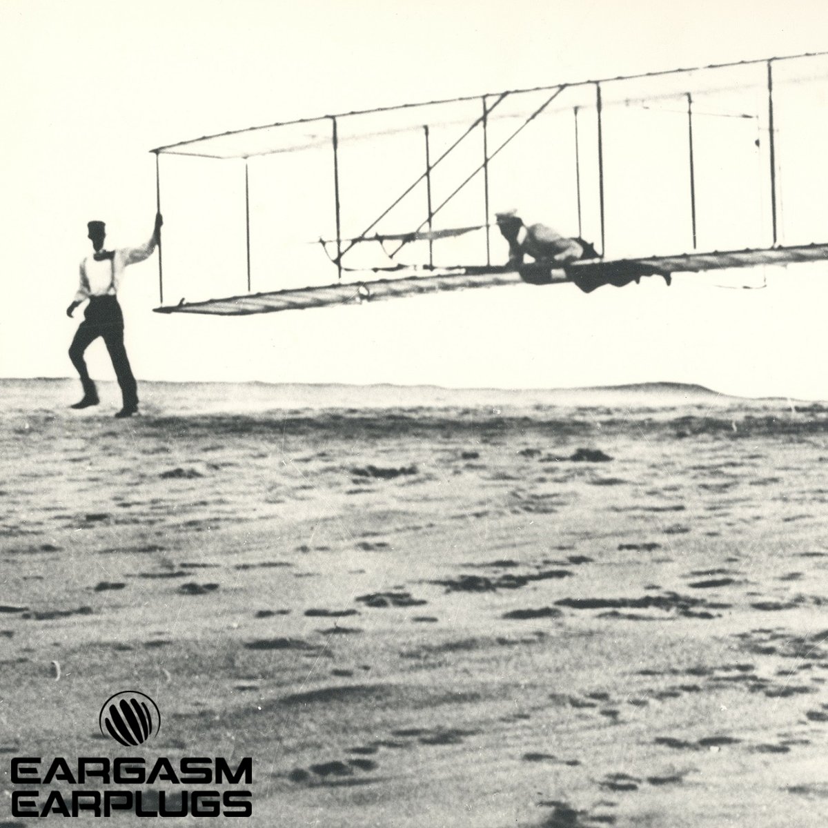 EargasmEarplugs's tweet photo. It's #WrightBrothersDay! Today we honor the #WrightBrothers who successfully invented, built and flew the world's #FirstAirplane. ✈️ Here is to the #aviators, #engineers, #inventors &amp; #pioneers! Celebrate with our #Aviation Earplugs 👉 https://t.co/l1Q4cx9I0Q https://t.co/nAvZmvzrHA