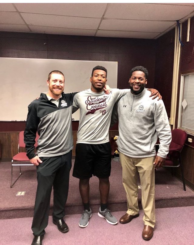 Blessed to have had a great talk with <a href="/coachmcquillan/">Coach McQuillan</a> &amp; @KedH_swosu! Ready to be a dawg!