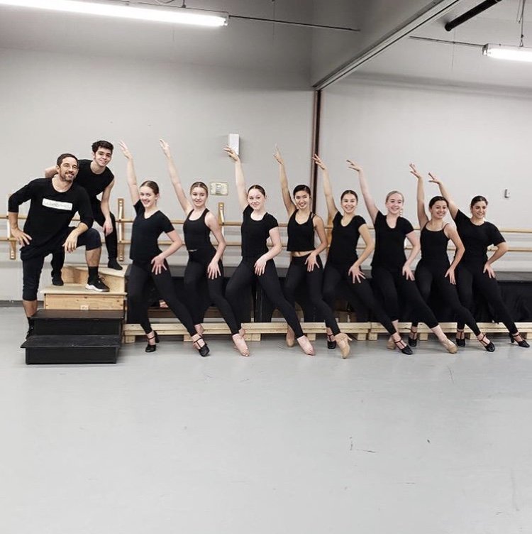 CSDdance's tweet photo. Its always a pleasure having Scott Fowler at CSD! Can you believe it has been a DECADE since we first had him teach at our summer convention.🙏🏼1️⃣0️⃣ Thank you for an amazing week/end of classes and choreo Scott💃🏻#CSDDance #loveofdance #ottawadance #jazz https://t.co/v0ND5h8dV7
