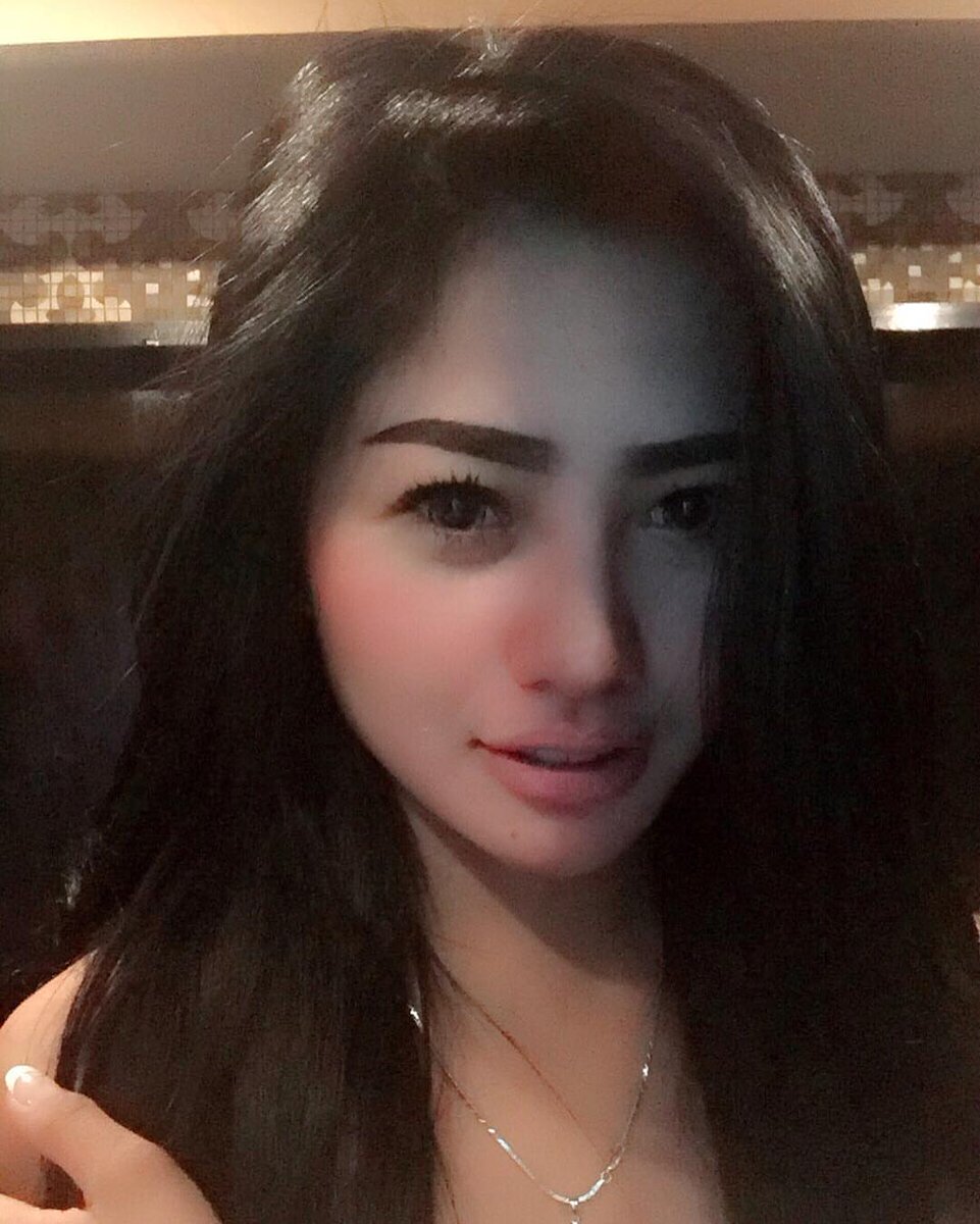 GweenCha's tweet photo. The reward for conformity is that everyone likes you but yourself.
#IchaGween #ModelIndonesia #IndonesiaModel #IndoModel #MajalahPopular #ModelMajalahPopular #PopularMagazine #FemaleDJ #MissPopular https://t.co/3k0QnfY3vp
