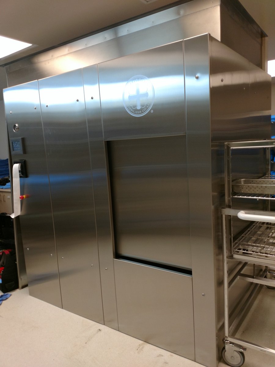 PRIMUSLLC's tweet photo. Another happy PRIMUS customer.... 
This time at a large medical facility in the Midwest, where Mountain West Medical installed a 26x36x48 PRIMUS Sterilizer.

#PRIMUSSterilizer
#ChalmersMedicalGroup https://t.co/uwntVaXKkG