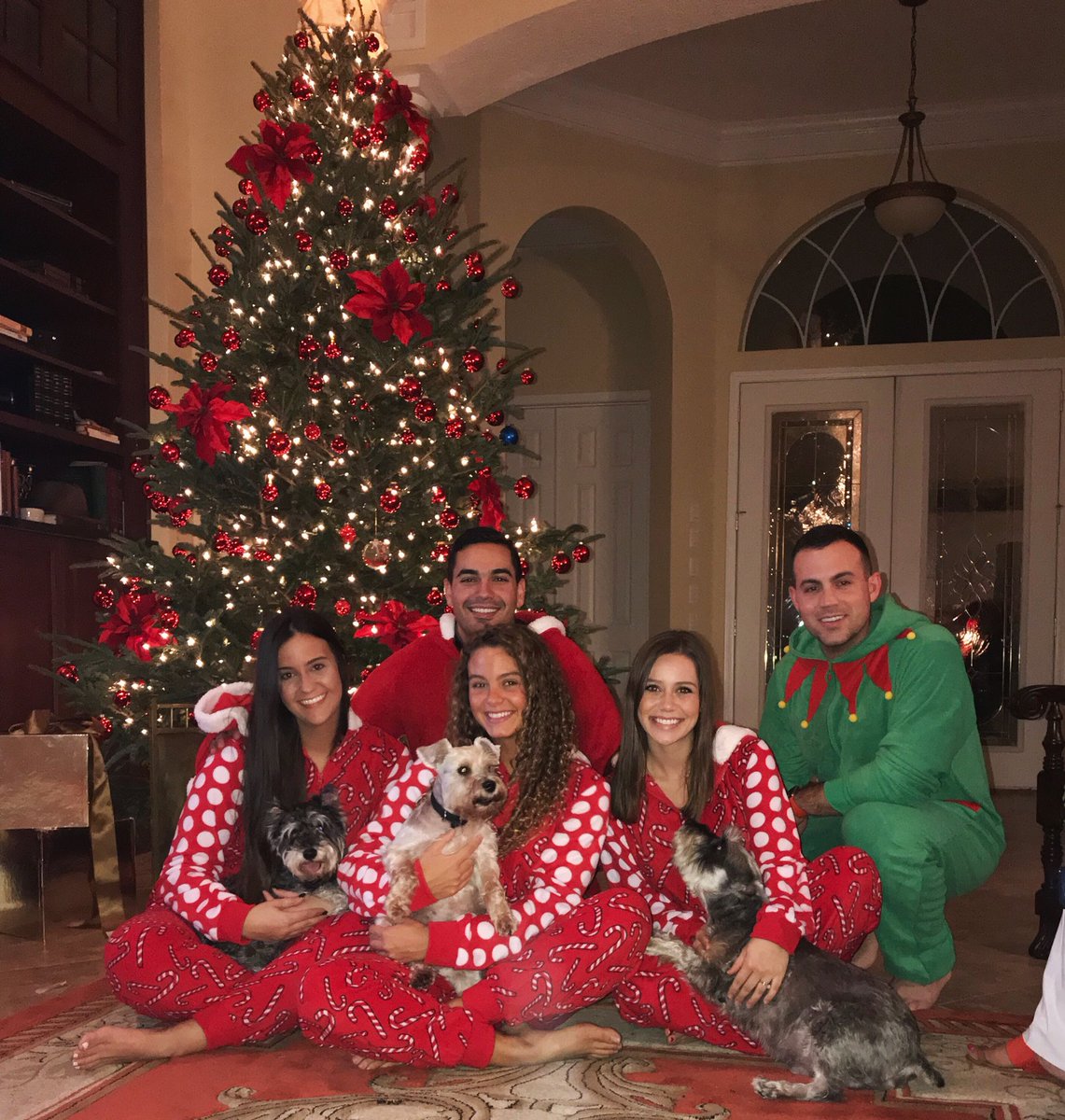 PerezHeatherM's tweet photo. What’s your favorite Christmas tradition??? 
Mine is #ChristmasPJs 
#JaxAllstars 
#IHXLightsUpDecember https://t.co/Xbjp1pTNIF