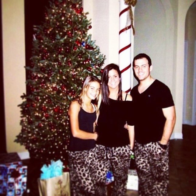 PerezHeatherM's tweet photo. What’s your favorite Christmas tradition??? 
Mine is #ChristmasPJs 
#JaxAllstars 
#IHXLightsUpDecember https://t.co/Xbjp1pTNIF