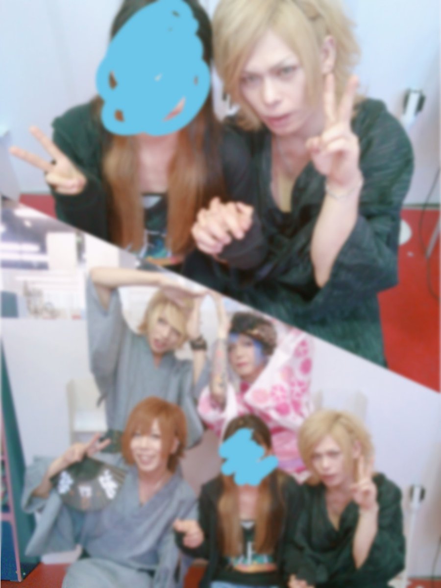 chomiiin's tweet photo. 改めておめでたい焼き🎂🎁6年弱好きでいて一緒に取った写真も持ってるチェキもこれしかない！なんてこと！チェキは多分譲ったりしちゃったような気がするけど。ステージに戻ってきてくれたときにはまたなおちゃんの隣で見たいなあ！たくさんたくさんありがとう🙊 https://t.co/co5BkKXmyb
