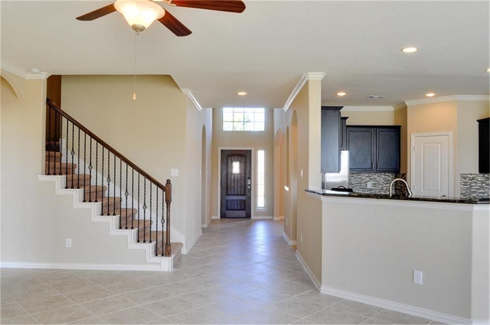Cato_Group's tweet image. For Rent!!! $1895                                        Humble Tx 77338
Beautiful 4 bedrooms 3/1 bath 2-Story Home w/ Huge Gameroom Up. Gourmet Kitchen w/ Granite countertops.                                                 #Rent #Humble #Houston