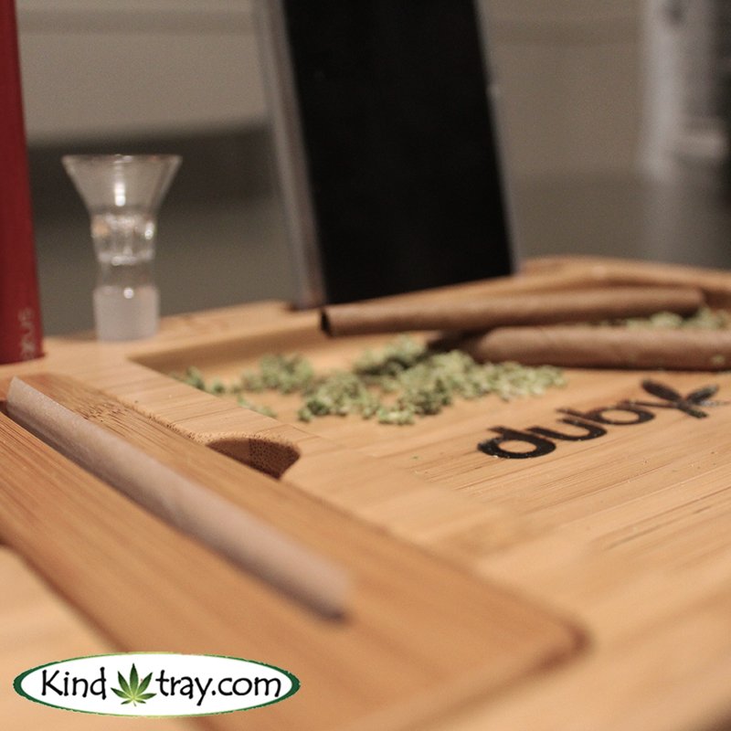 KindTray's tweet photo. Rolling like an OG!
•••••••••••••••••••••
Follow Kind Tray for more📲
https://t.co/bV05Z2iBoN
••••••••••••••••••••••
#KindTray #Trays #SafeStash https://t.co/qIaxSFeXzf