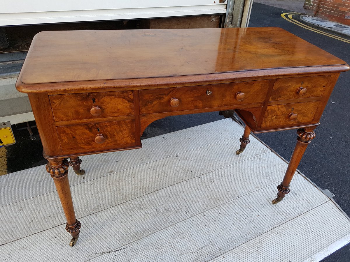OldStable24's tweet photo. Fine quality, lovely size and wonderful colour. This pretty Victorian burr walnut desk has it all. A great Antique in showroom condition for sale in New Street today. https://t.co/FrZZljZajA