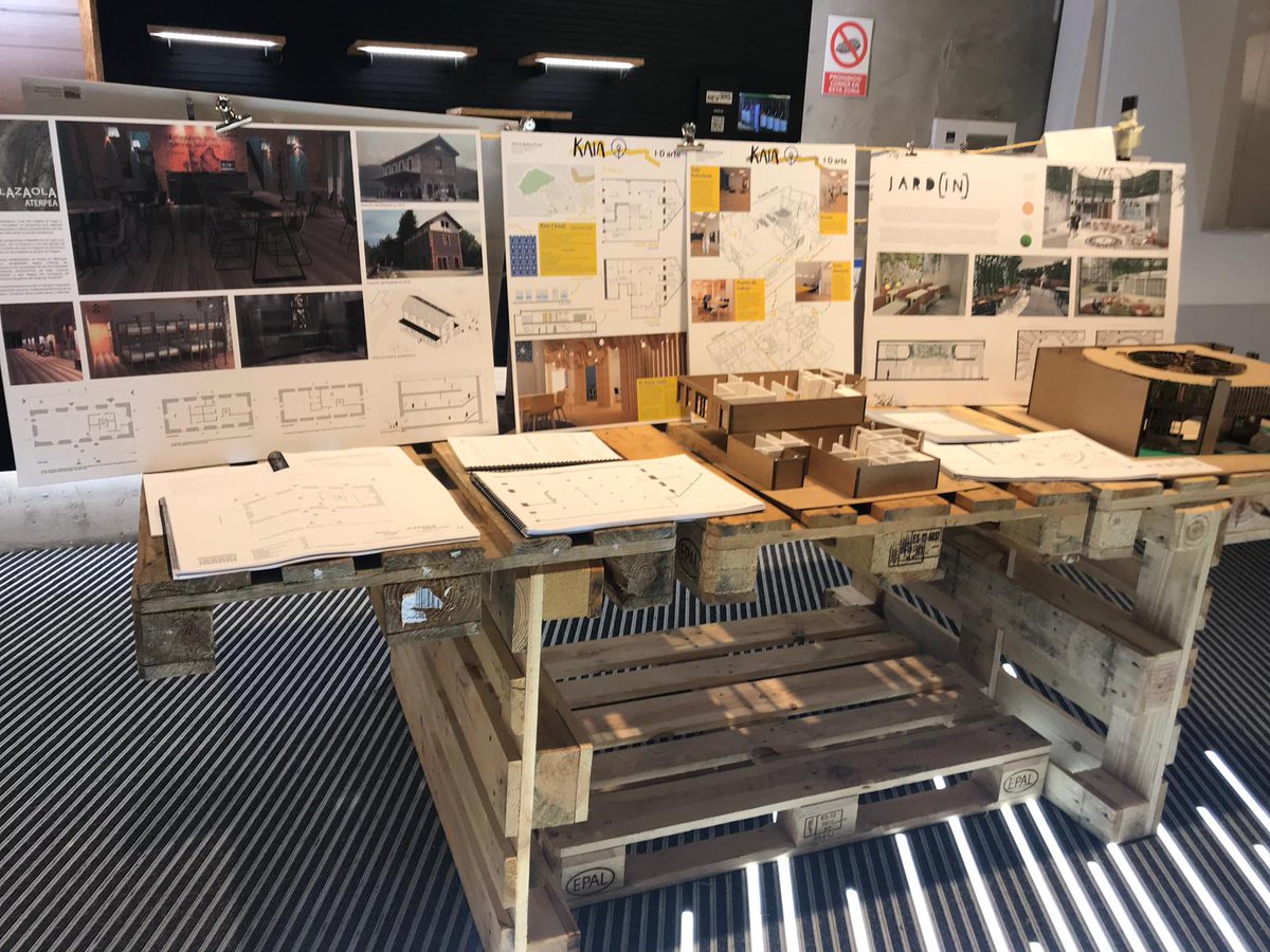 ClusterHabic's tweet photo. En el espacio #BasqueLiving de Tabakalera está visible la exposición 'Proyectos del 1er Concurso de Diseño de Interior de Gipuzkoa', promovido por el Colegio Oficial de Diseñadores de Interior de Gipuzkoa y patrocinado por @CiancoInox @Daisalux #Equilan @Niessen_ES @Prodema_com https://t.co/7FPzBgfODP