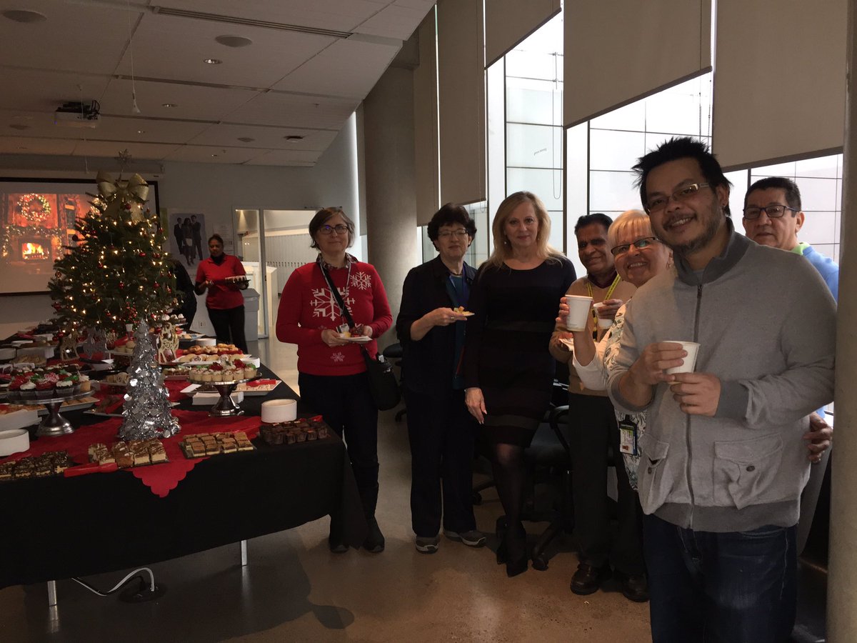 DeanCCSETAS's tweet photo. Annual Cookie Party going strong at Morningside Campus!!! @CentennialEDU https://t.co/o6e5my1Nmi