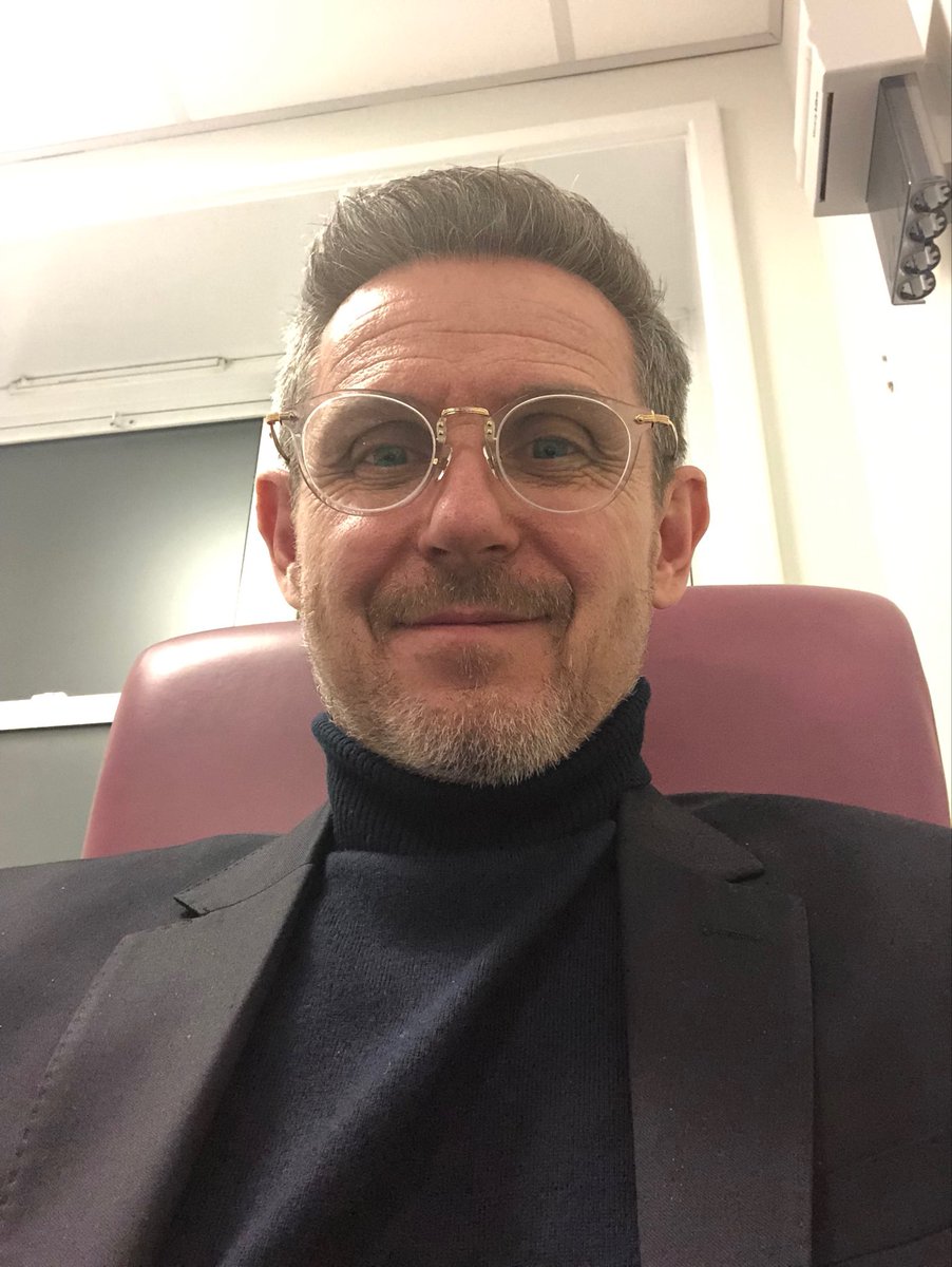 Absolutely love my #williammorris frames from ⁦<a href="/100Optical/">100% Optical</a>⁩ #eyewearweek