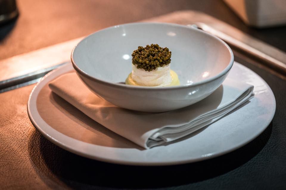 Eater's tweet photo. Michelin announces 2019 stars for the Netherlands https://t.co/TIF6sctQMX https://t.co/BgSdCbQK2a