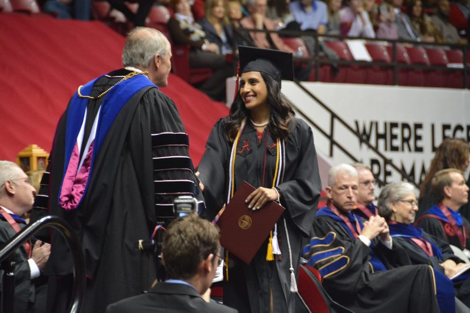 UA_AMA's tweet photo. Congratulations to all of our members and former executive board members who graduated! 🎓We are so excited to see where the future takes all of you!! #UAAMA https://t.co/C9WCVNLv6b