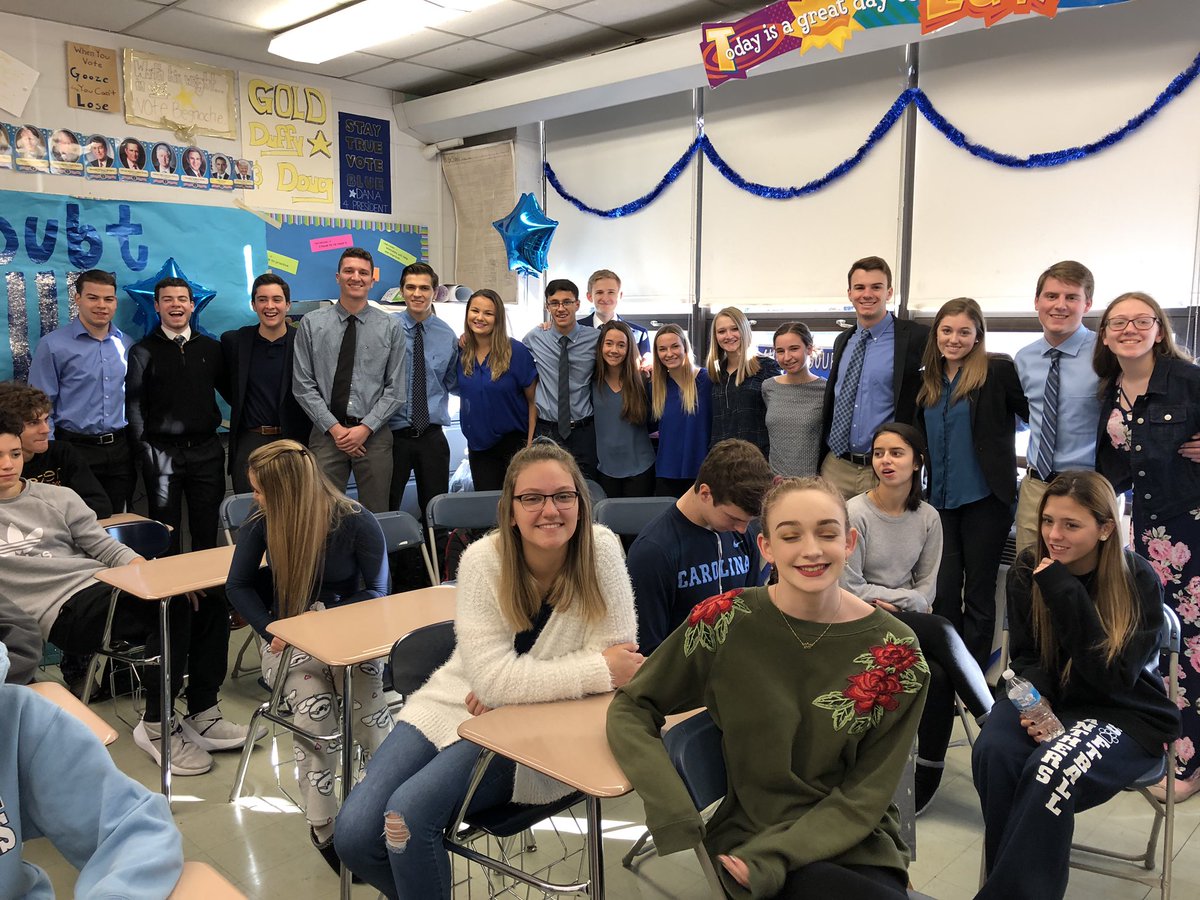 Congratulations to both the Blue and Gold Parties at PTHS! Your dedication and teamwork are greatly admired. Thank you for inviting my class to the Convention <a href="/GoldParty2018/">Gold Party 2018</a> <a href="/2018blueparty/">Blue Party 2018 💙</a> <a href="/MrsJCohen20/">Jana Cohen</a> #peqpantherpride