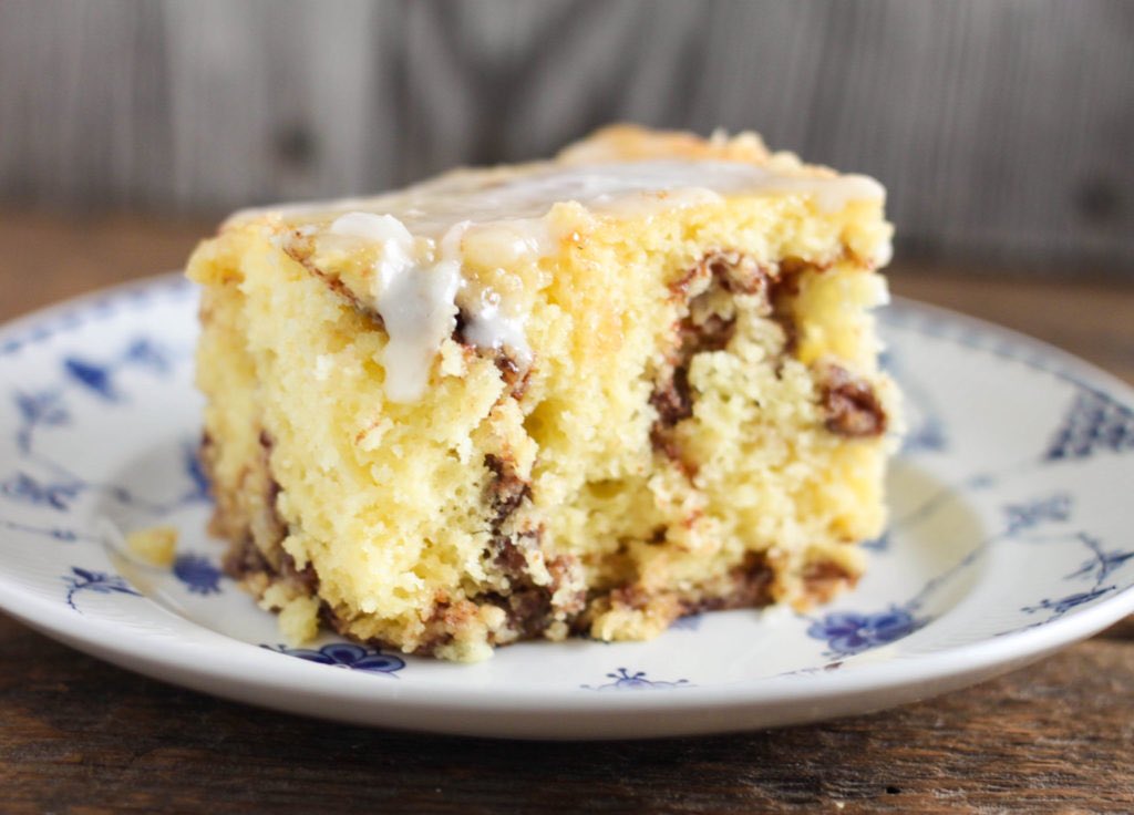 This crock pot coffee cake would be perfect for breakfast or brunch this holiday season! 🍰☕️

farmwifecooks.com/crock-pot-coff…