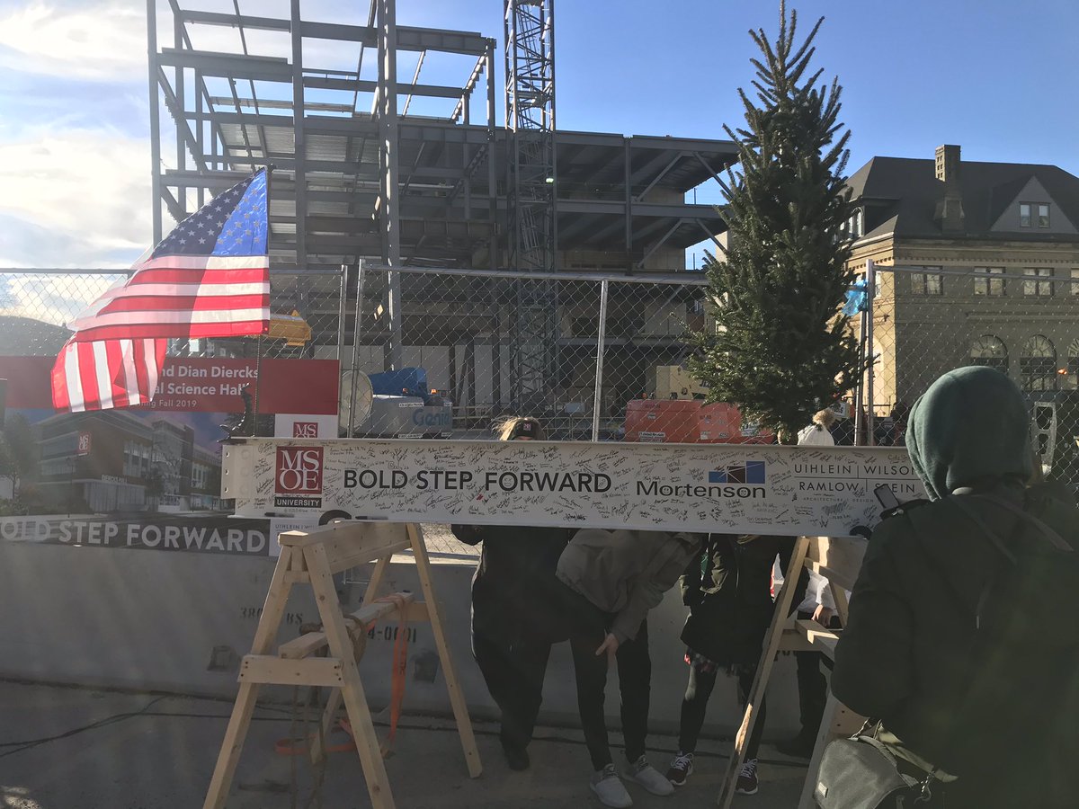 bridget_kraus's tweet photo. Topping Off @MSOE Dwight and Dian Diercks Computational Science Hall! #ArtificialInteligence #buildingwhatsnext @MortensonWI https://t.co/aiutlRsh3l