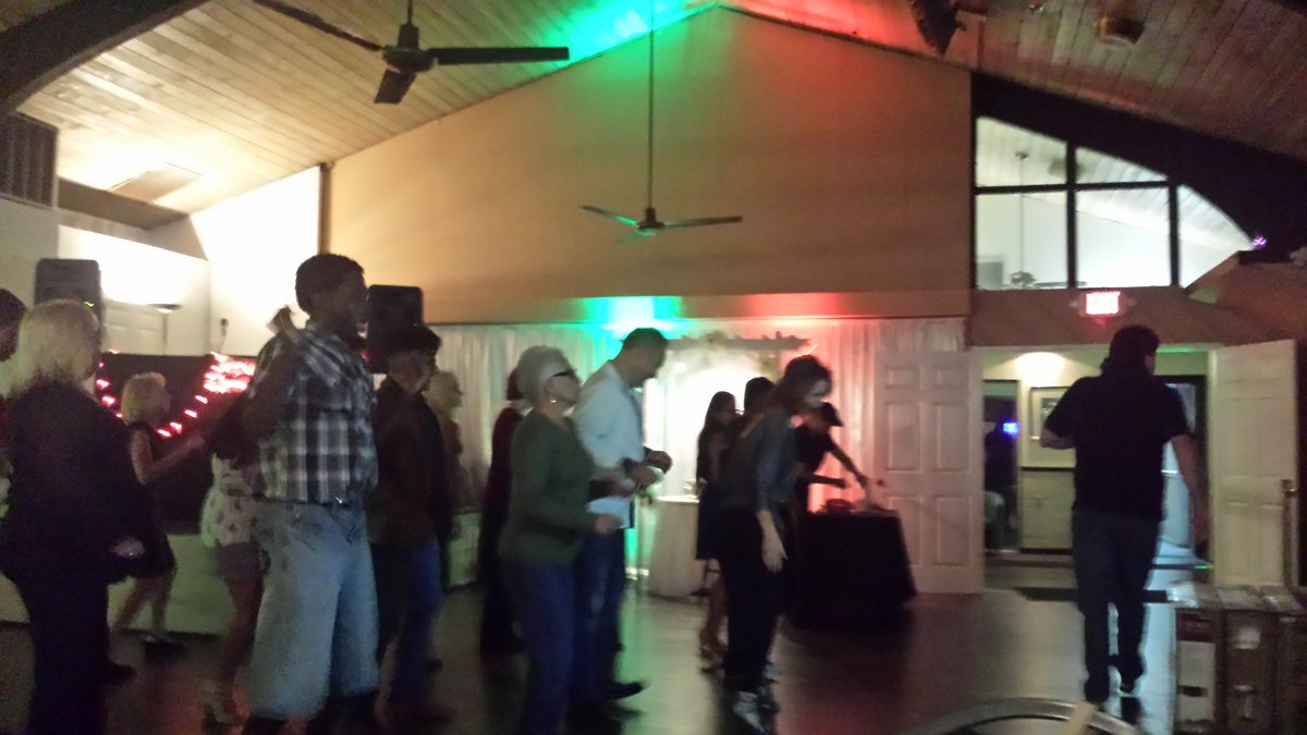 mainemama36's tweet photo. What an amazing time at the #6357 Holiday Party. https://t.co/QKzdLtsS0u