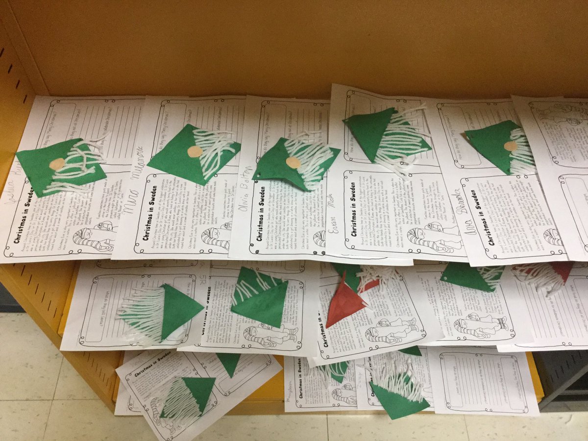 BrunswickCSD's tweet photo. Third, fourth, and fifth grade students are doing Christmas Around the World today! Countries included Mexico, France, Australia, United Kingdom, Germany, Brazil, Russia and many more! #BrunswickPRIDE https://t.co/lSwBT647rO