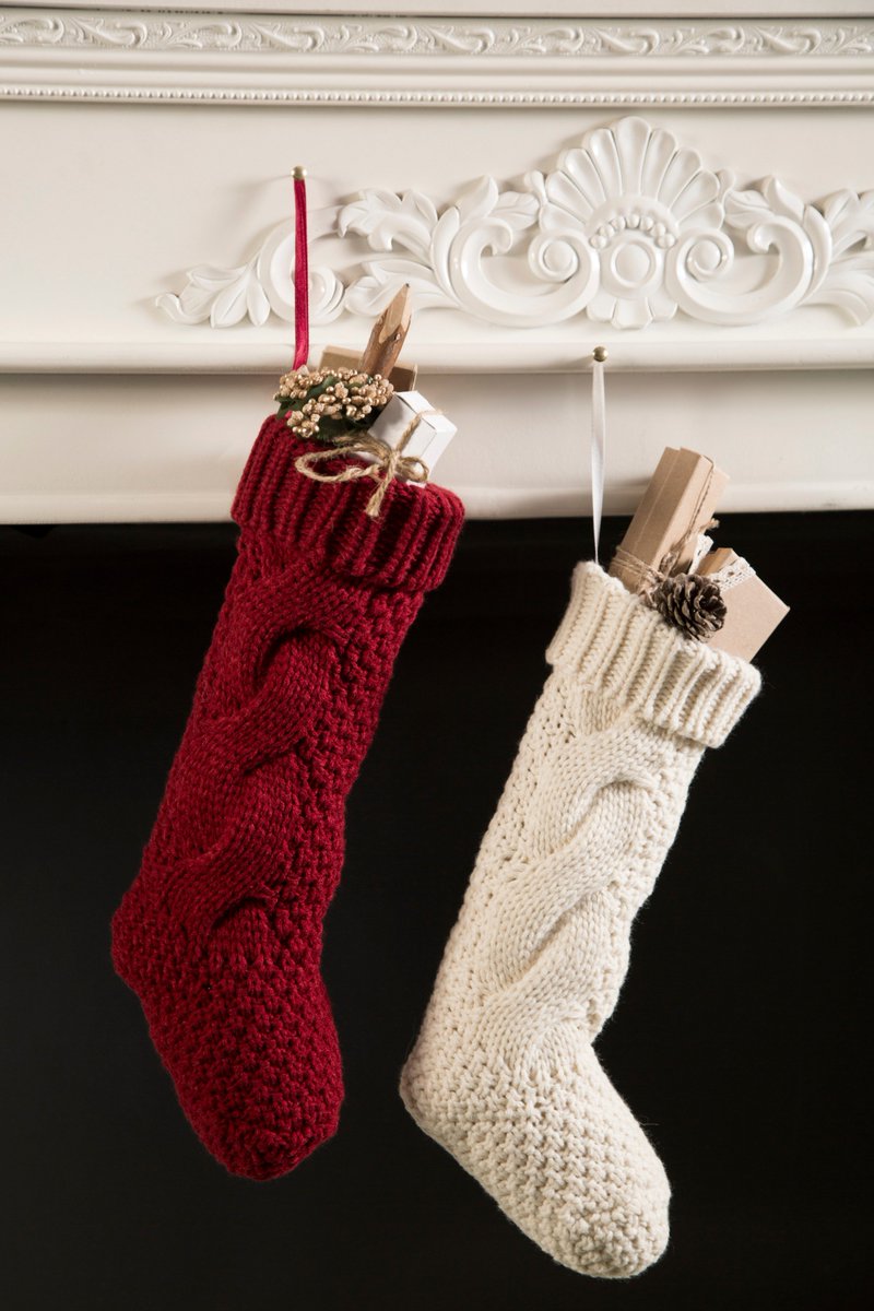 mrdresses's tweet photo. Crocheted #Christmas #Stockings 18 Inch, Heavy #Yarn #Stocking, Knit #Xmas @Socks @Decoration, Set of 2, White &amp; Red 
https://t.co/5DQO6HSMEN https://t.co/8dHQ3qLwrg