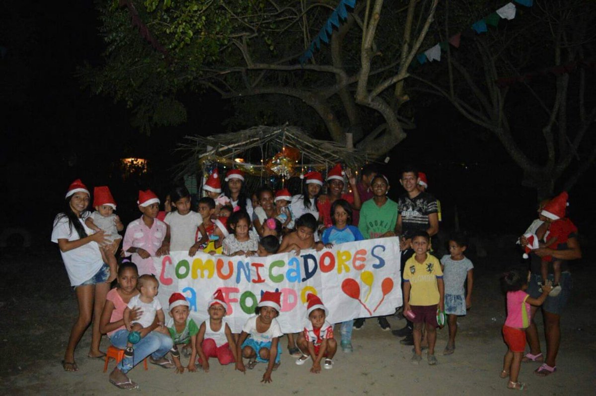comitemajagual's tweet photo. En el barrio San vicente del municipio de Majagual se lleva a cabo el primer dia de novenas, liderado por los comunicadores. https://t.co/lMsDw83HHW