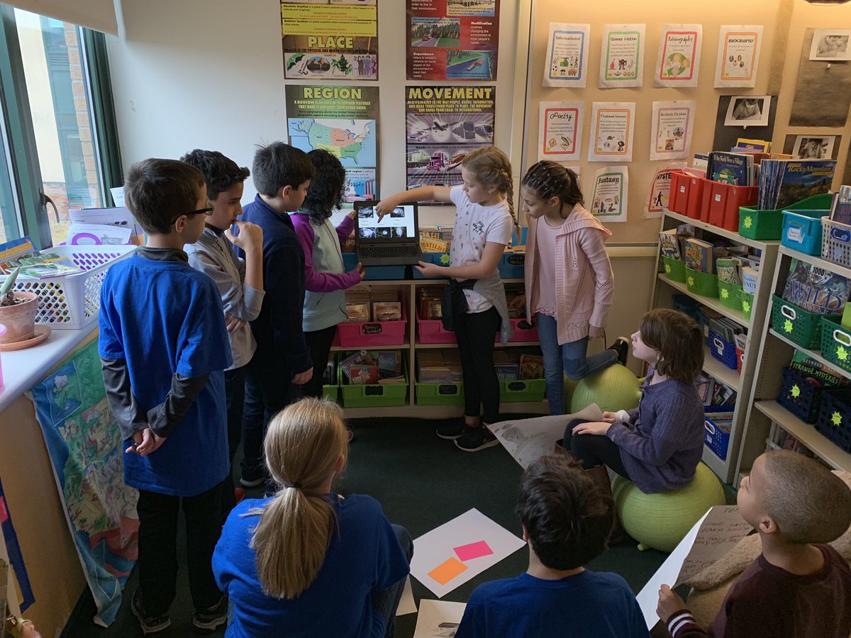 MrsCBonnell's tweet image. Students reading and thinking across two topics and across classrooms @GeetMrs #comparingandcontrasting #extremeweather