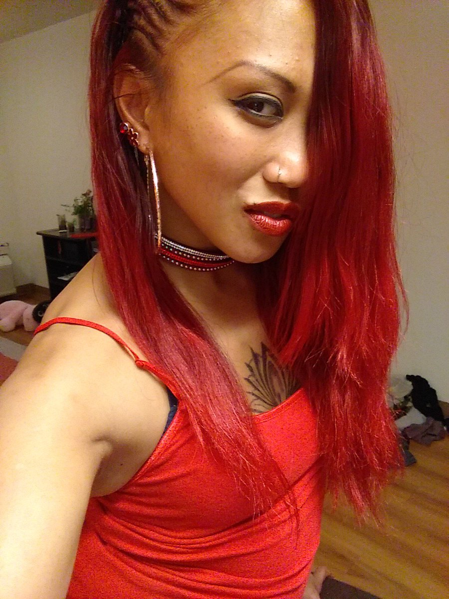 SBryant1515's tweet photo. First time in a long time...but Im feeling naughty and I'm ready to play...who wants join me? 😘 https://t.co/ao2Ky5dcaB