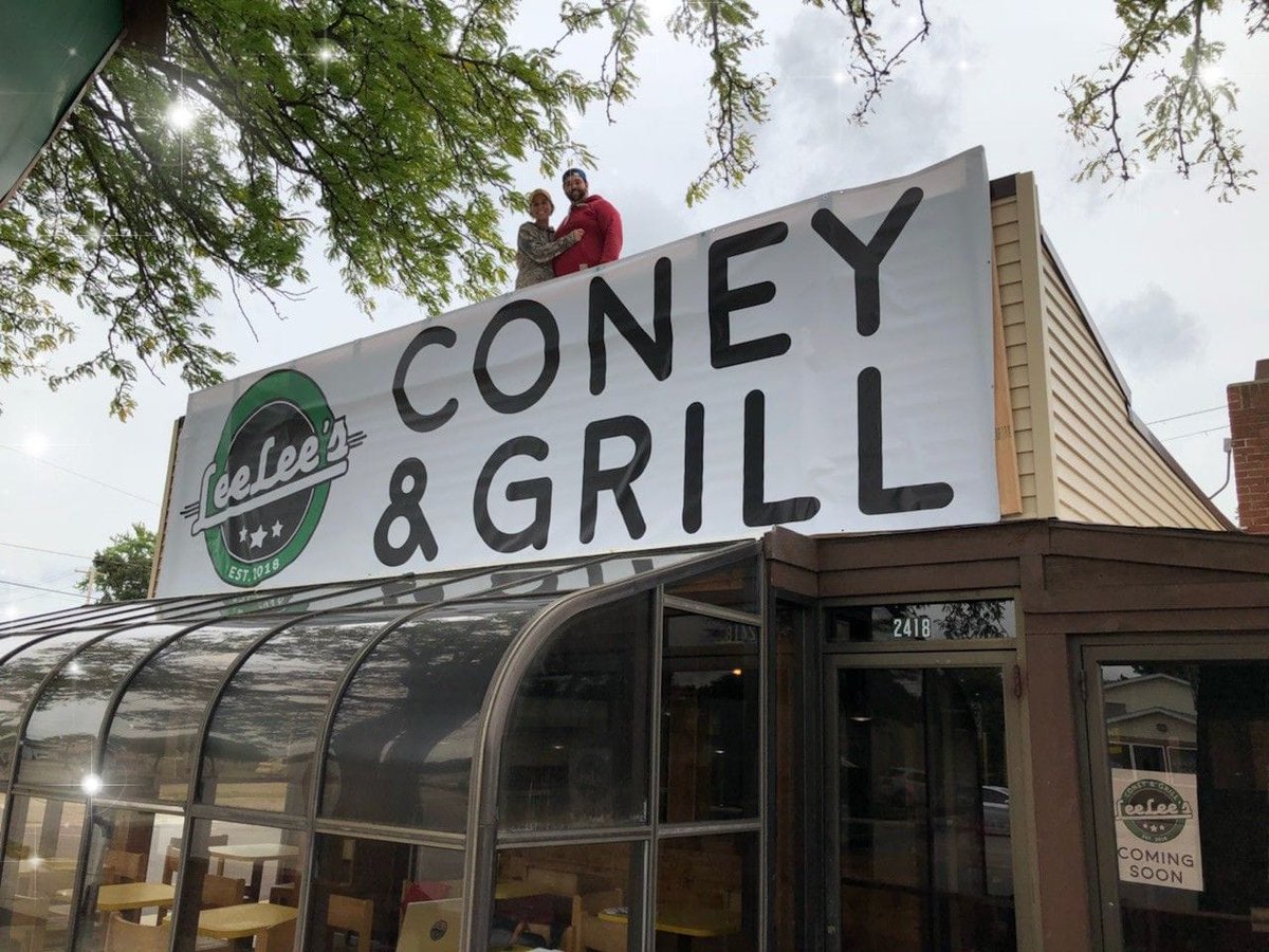 Hungry after a night on the town? Or just hungry for breakfast or a coney dog at 2 a.m.? Lucky you....now you can feast at <a href="/LeeLeesconey/">Lee Lee's Coney & Grill</a> lansingstatejournal.com/story/news/201… via <a href="/LSJnews/">Lansing State Journal</a>
