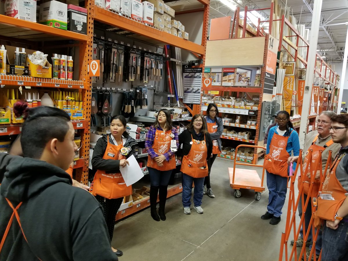 raybes63's tweet photo. Cathy, our new OPS ASM, hosted her 1st Specialty PK today!!  Twelve more associates that now know how to sell the install on the insulation aisle. https://t.co/VO29kdEyES